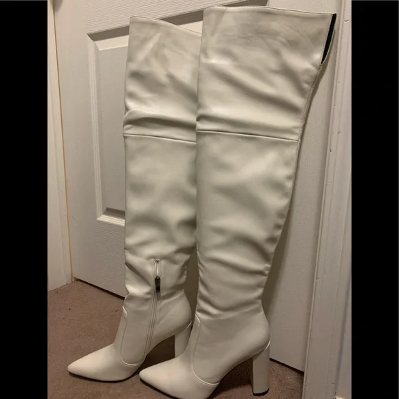 NEW THIGH HIGH BOOTS - Picture 6 of 11